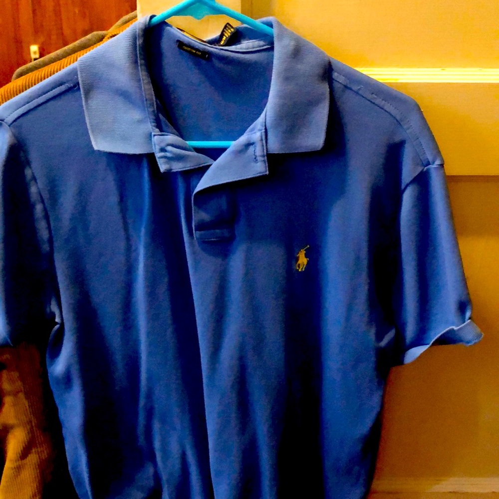 Worn once. Yellow polo guy. Legit.
